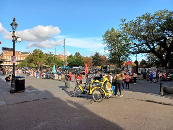 Jackson Square, places in New Orleans